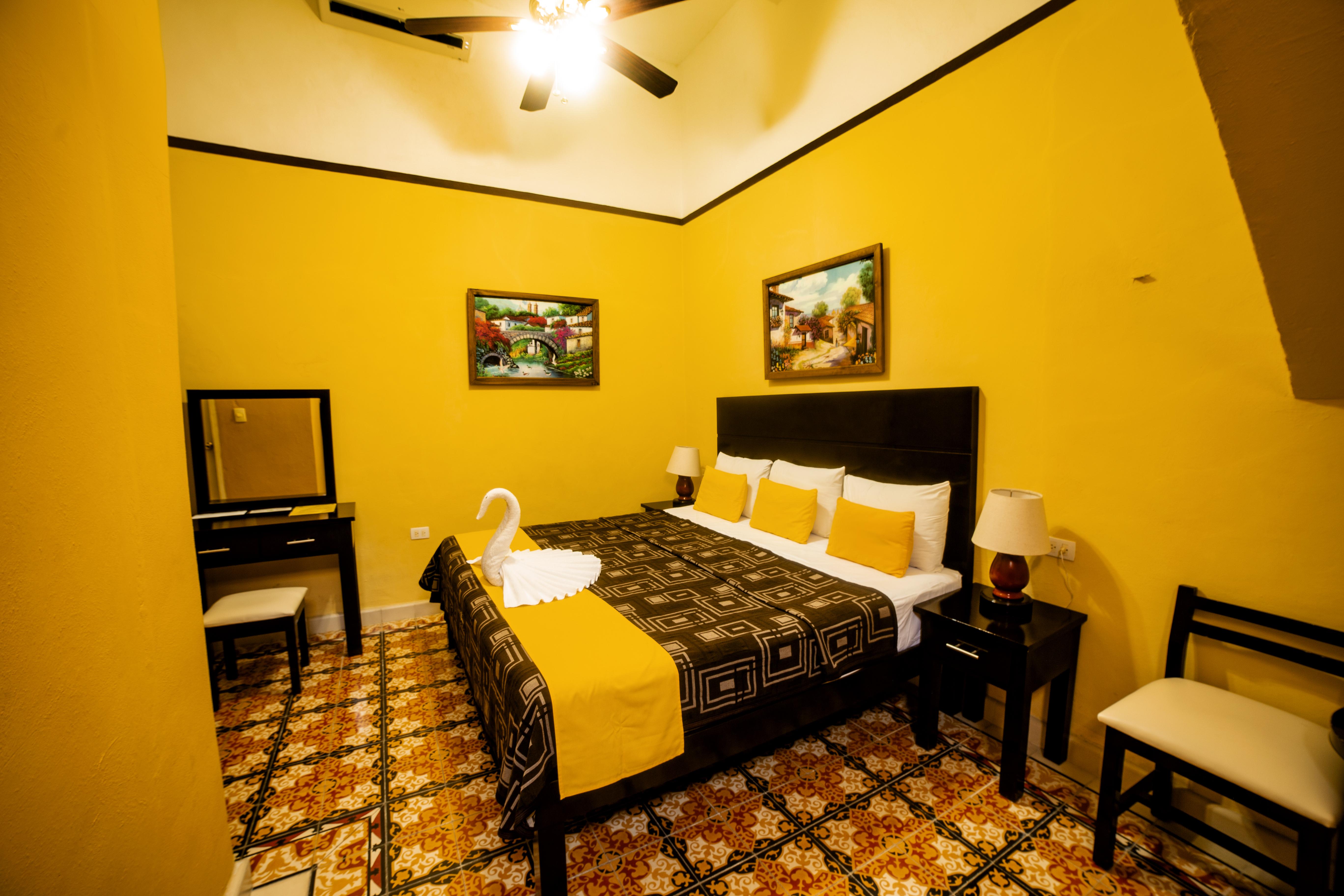 Hotel Del Peregrino Boutique Hotel Merida Exterior photo