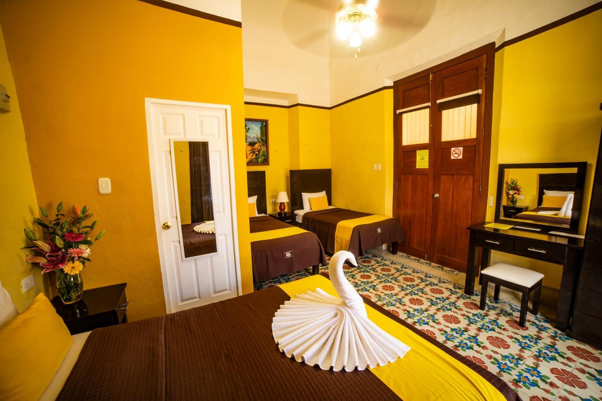 Hotel Del Peregrino Boutique Hotel Merida Exterior photo