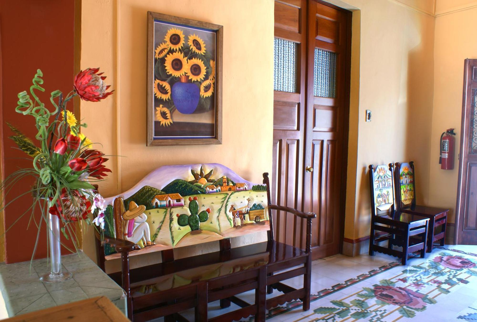 Hotel Del Peregrino Boutique Hotel Merida Exterior photo